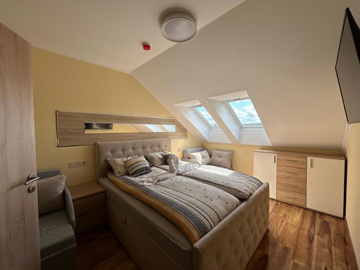 Harmony Apartments Έγκερ Εξωτερικό φωτογραφία